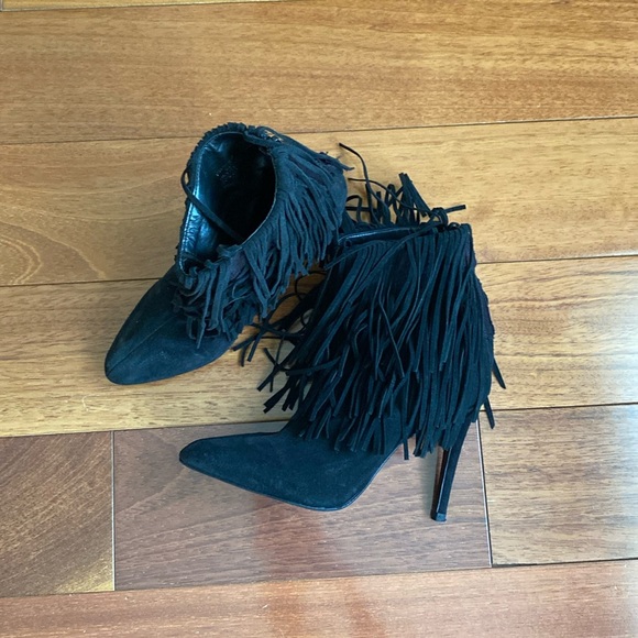 Fringe heeled boots - Picture 1 of 4
